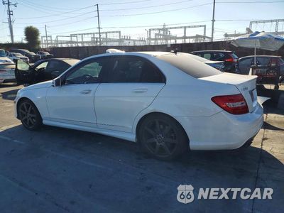 Drugie zdjęcie samochodu z przodu: 2013 MERCEDES-BENZ C 250 VIN:WDDGF4HB0DG001498 - miniatura