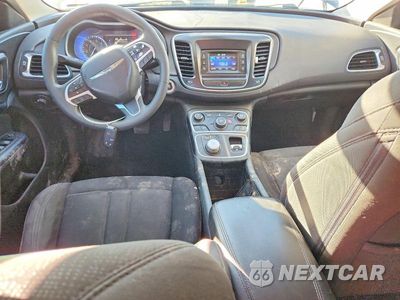 Zdjęcie 8 z 12 samochodu: 2015 CHRYSLER 200 LIMITED VIN:1C3CCCABXFN735591 - miniatura