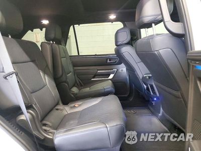 Zdjęcie 11 z 13 samochodu: 2024 TOYOTA SEQUOIA PLATINUM VIN:7SVAAABA8RX041256 - miniatura