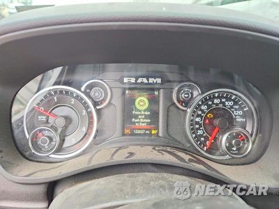Zdjęcie 9 z 12 samochodu: 2022 RAM 3500 BIG HORN/LONE STAR VIN:3C63R3HL0NG179296 - miniatura