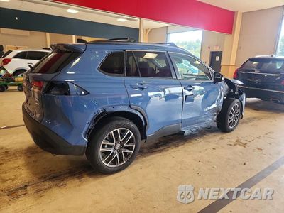 Trzecie zdjęcie samochodu z tyłu: 2026 TOYOTA COROLLA CROSS XLE VIN:7MUDAABG7TV162665 - miniatura