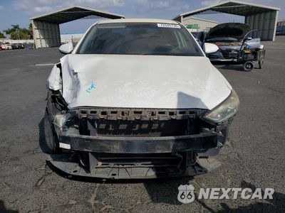 Piąte zdjęcie samochodu w środku: 2017 HYUNDAI ELANTRA SE VIN:5NPD74LF2HH130543 - miniatura
