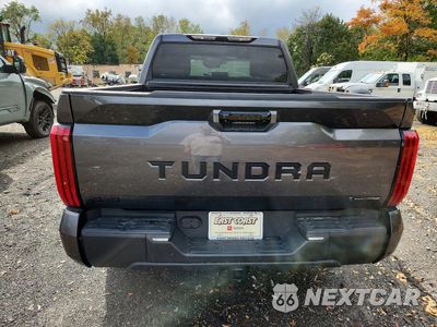 Zdjęcie 6 z 12 samochodu: 2025 TOYOTA TUNDRA VIN:5TFWC5DB9SX093749 - miniatura
