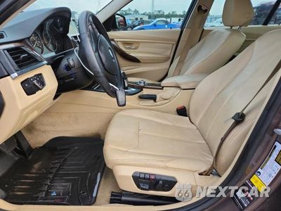 Zdjęcie 7 z 12 samochodu: 2013 BMW 328 I VIN:WBA3A5C54DF600275 - miniatura