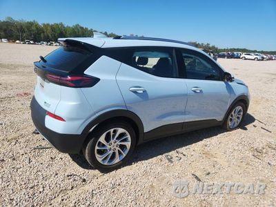 Trzecie zdjęcie samochodu z tyłu: 2022 CHEVROLET BOLT EUV LT VIN:1G1FY6S0XN4113949 - miniatura