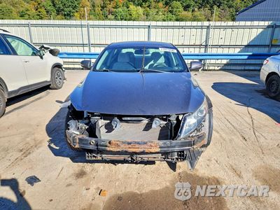 Piąte zdjęcie samochodu w środku: 2011 KIA OPTIMA LX VIN:KNAGM4A73B5163167 - miniatura