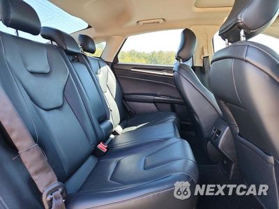 Zdjęcie 10 z 12 samochodu: 2019 FORD FUSION TITANIUM VIN:3FA6P0D96KR213171 - miniatura