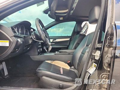 Zdjęcie 7 z 13 samochodu: 2014 MERCEDES-BENZ C 300 4MATIC VIN:WDDGF8AB1EG229724 - miniatura