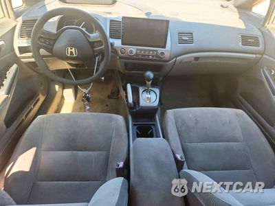 Zdjęcie 8 z 12 samochodu: 2007 HONDA CIVIC LX VIN:1HGFA16547L078310 - miniatura