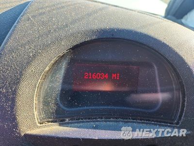 Zdjęcie 9 z 12 samochodu: 2005 PONTIAC GRAND PRIX GT VIN:2G2WS522351292341 - miniatura