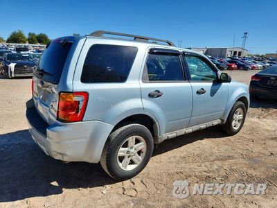 Trzecie zdjęcie samochodu z tyłu: 2009 FORD ESCAPE HYBRID VIN:1FMCU49329KC66686 - miniatura