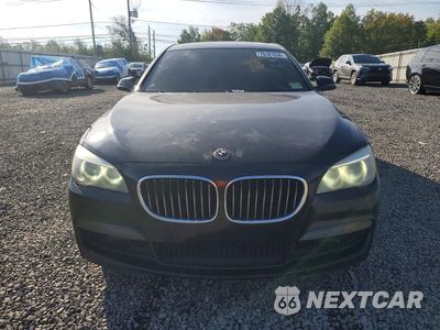 Piąte zdjęcie samochodu w środku: 2014 BMW 750 LI VIN:WBAYE8C52ED135133 - miniatura