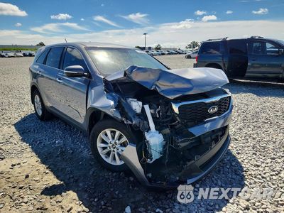 Czwarte zdjęcie samochodu z boku: 2020 KIA SORENTO LX VIN:5XYPG4A38LG643933 - miniatura