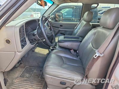 Zdjęcie 7 z 12 samochodu: 2005 GMC SIERRA K2500 HEAVY DUTY VIN:1GTHK23295F916217 - miniatura