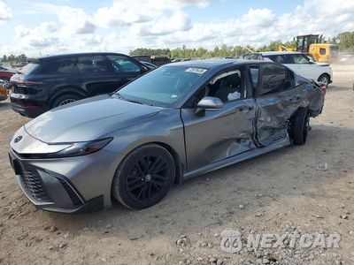 2025 TOYOTA CAMRY LE/XLE/SE/XSE 4T1DAACK9SU503485 - główne zdjęcie licytacji z USA - miniatura