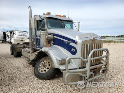 Czwarte zdjęcie samochodu z boku: 2021 KENWORTH T800 SEMI TRUCK VIN:3WKDD49X6MF465985 - miniatura