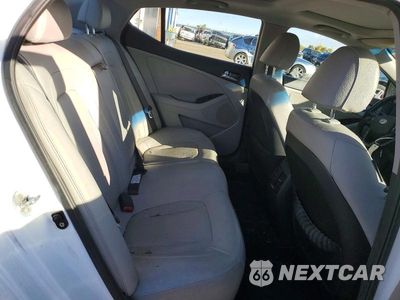 Zdjęcie 10 z 12 samochodu: 2011 KIA OPTIMA EX VIN:KNAGN4A7XB5084544 - miniatura