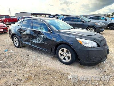 Czwarte zdjęcie samochodu z boku: 2013 CHEVROLET MALIBU LS VIN:1G11B5SA2DF357189 - miniatura