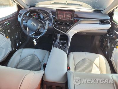 Zdjęcie 8 z 12 samochodu: 2023 TOYOTA CAMRY HYBRID SE VIN:4T1S31AKXPU616969 - miniatura