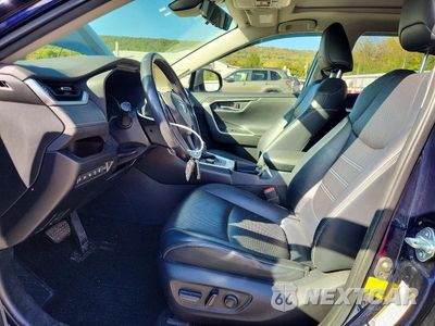 Zdjęcie 7 z 13 samochodu: 2020 TOYOTA RAV4 LIMITED VIN:JTMDWRFV6LD539386 - miniatura