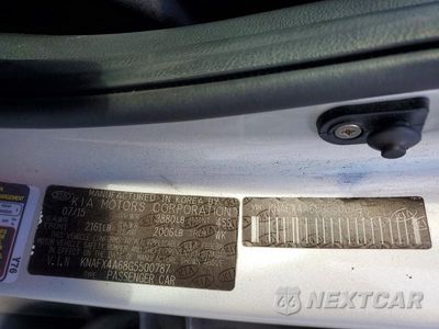 Zdjęcie 12 z 12 samochodu: 2016 KIA FORTE LX VIN:KNAFX4A68G5500787 - miniatura