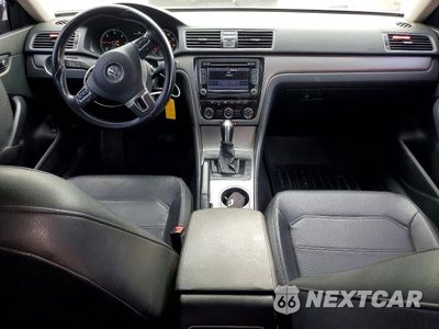 Zdjęcie 8 z 12 samochodu: 2015 VOLKSWAGEN PASSAT SE VIN:1VWBV7A38FC019069 - miniatura