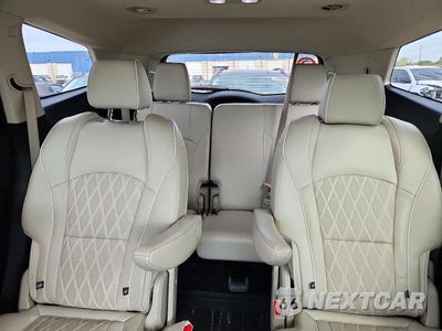 Zdjęcie 10 z 13 samochodu: 2023 BUICK ENCLAVE AVENIR VIN:5GAEVCKWXPJ270613 - miniatura