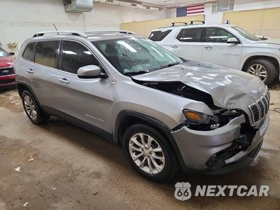 Czwarte zdjęcie samochodu z boku: 2019 JEEP CHEROKEE LATITUDE VIN:1C4PJLCX9KD272287 - miniatura