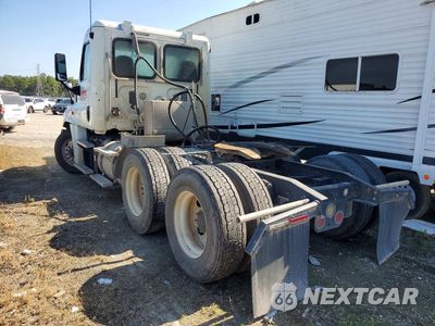 Drugie zdjęcie samochodu z przodu: 2016 FREIGHTLINER CASCADIA 125 SEMI TRUCK VIN:3AKJGEBG5GSHK9305 - miniatura