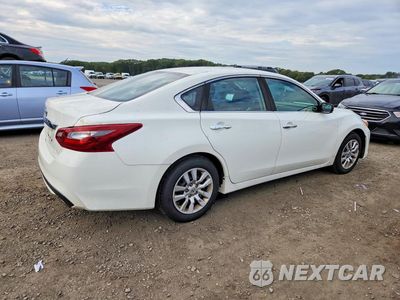 Trzecie zdjęcie samochodu z tyłu: 2018 NISSAN ALTIMA 2.5 S VIN:1N4AL3AP7JC196338 - miniatura