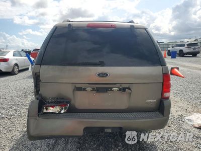 Zdjęcie 6 z 13 samochodu: 2005 FORD EXPLORER XLT VIN:1FMZU63K55UA55437 - miniatura