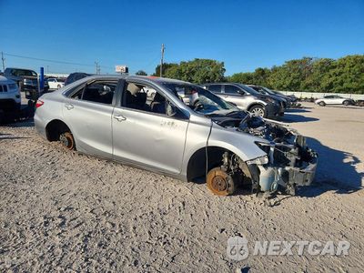 Czwarte zdjęcie samochodu z boku: 2017 TOYOTA CAMRY LE VIN:4T1BF1FK3HU636403 - miniatura
