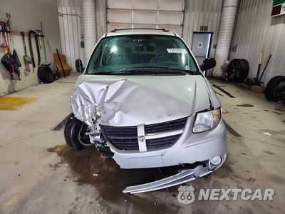 Piąte zdjęcie samochodu w środku: 2005 DODGE GRAND CARAVAN SXT VIN:2D4GP44L85R264198 - miniatura