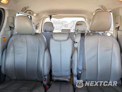 Zdjęcie 10 z 13 samochodu: 2013 TOYOTA SIENNA XLE 8-PASSENGER VIN:5TDYK3DC7DS351560 - miniatura
