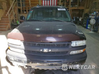 Piąte zdjęcie samochodu w środku: 2004 CHEVROLET SUBURBAN K1500 VIN:3GNFK16Z84G309871 - miniatura