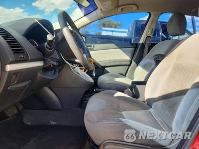 Zdjęcie 7 z 12 samochodu: 2010 NISSAN SENTRA 2.0 VIN:3N1AB6AP8AL671291 - miniatura