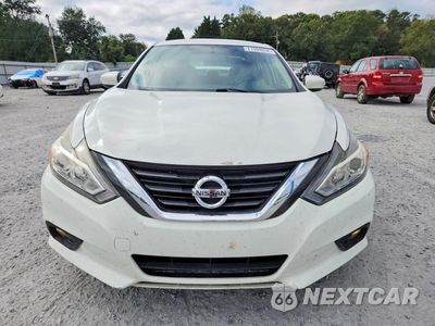 Piąte zdjęcie samochodu w środku: 2018 NISSAN ALTIMA 2.5 SL VIN:1N4AL3AP0JC201766 - miniatura