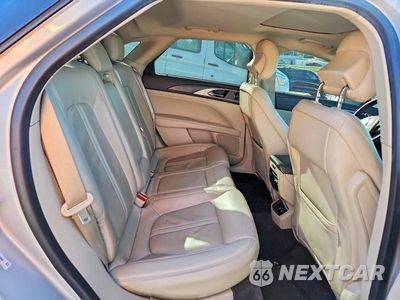 Zdjęcie 10 z 13 samochodu: 2019 LINCOLN MKZ RESERVE I VIN:3LN6L5LU9KR614833 - miniatura