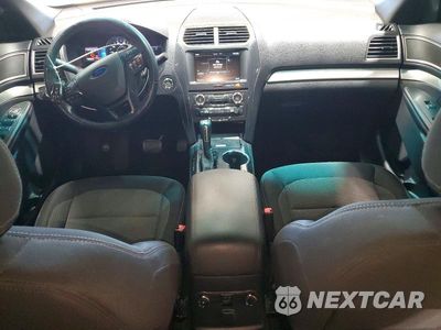Zdjęcie 8 z 13 samochodu: 2016 FORD EXPLORER XLT VIN:1FM5K8D89GGA32862 - miniatura