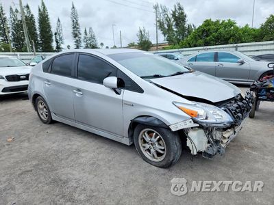 Czwarte zdjęcie samochodu z boku: 2011 TOYOTA PRIUS TWO VIN:JTDKN3DU5B0315274 - miniatura