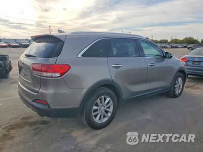 Trzecie zdjęcie samochodu z tyłu: 2017 KIA SORENTO LX VIN:5XYPG4A37HG275218 - miniatura