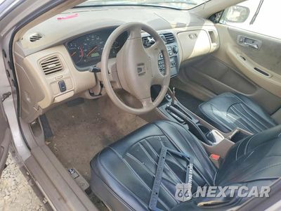 Zdjęcie 8 z 12 samochodu: 1998 HONDA ACCORD LX VIN:1HGCG5642WA011196 - miniatura