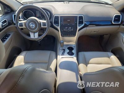 Zdjęcie 8 z 13 samochodu: 2012 JEEP GRAND CHEROKEE LAREDO VIN:1C4RJFAG1CC297916 - miniatura