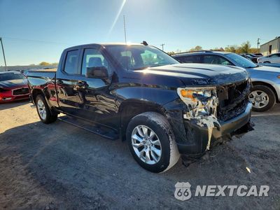 Czwarte zdjęcie samochodu z boku: 2021 CHEVROLET SILVERADO K1500 CUSTOM VIN:1GCRYBEH2MZ121172 - miniatura