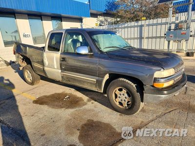 Czwarte zdjęcie samochodu z boku: 2000 CHEVROLET SILVERADO C1500 VIN:2GCEC19V2Y1268954 - miniatura