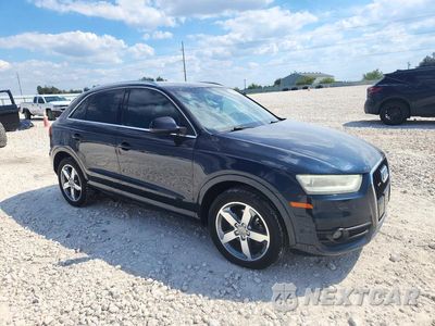 Czwarte zdjęcie samochodu z boku: 2015 AUDI Q3 PRESTIGE VIN:WA1GFCFS0FR005334 - miniatura