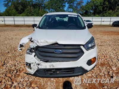 Piąte zdjęcie samochodu w środku: 2017 FORD ESCAPE S VIN:1FMCU0F70HUE01229 - miniatura