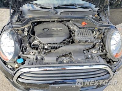 Zdjęcie 12 z 13 samochodu: 2017 MINI COOPER VIN:WMWWG5C31H3C20539 - miniatura