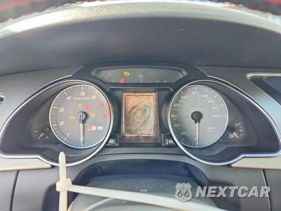 Zdjęcie 9 z 12 samochodu: 2008 AUDI S5 QUATTRO VIN:WAURV78T68A009918 - miniatura