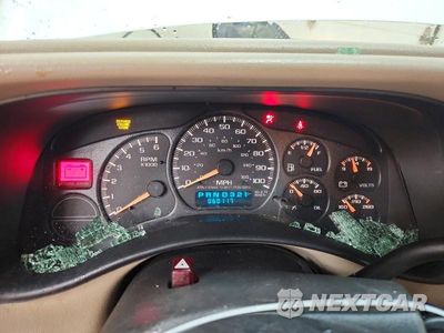 Zdjęcie 9 z 12 samochodu: 2002 CHEVROLET SILVERADO C1500 VIN:2GCEC19T321401033 - miniatura